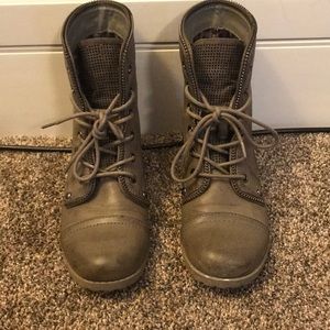 Lace up Guess booties